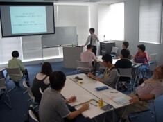 子供が勉強好きになる親のアプローチのセミナー写真